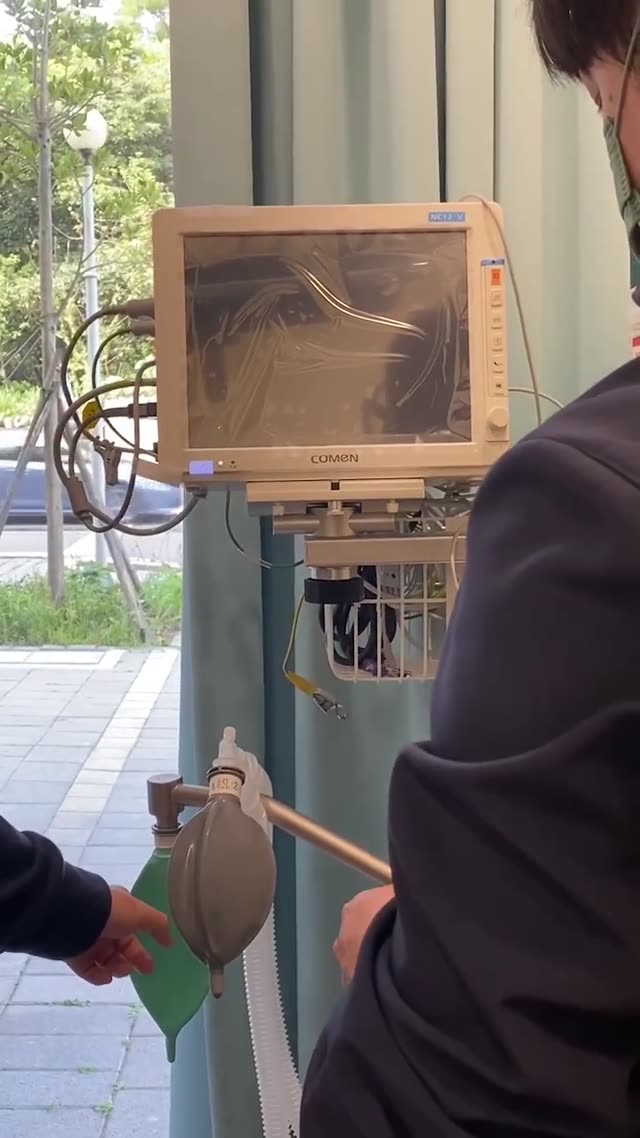 麻醉工作站 操作 3 縮圖