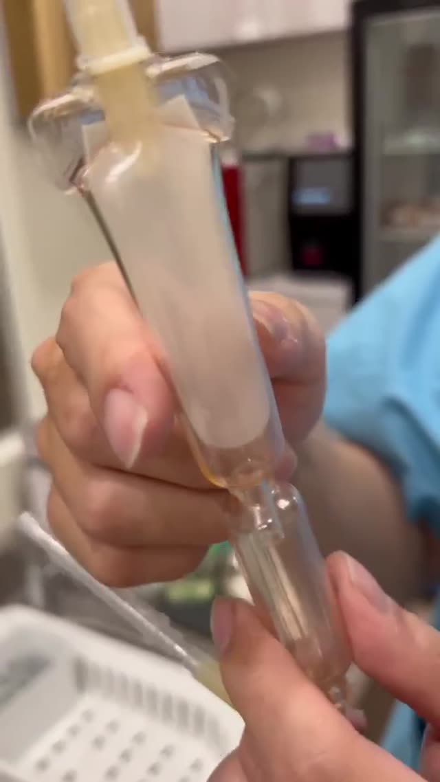 輸血操作 縮圖